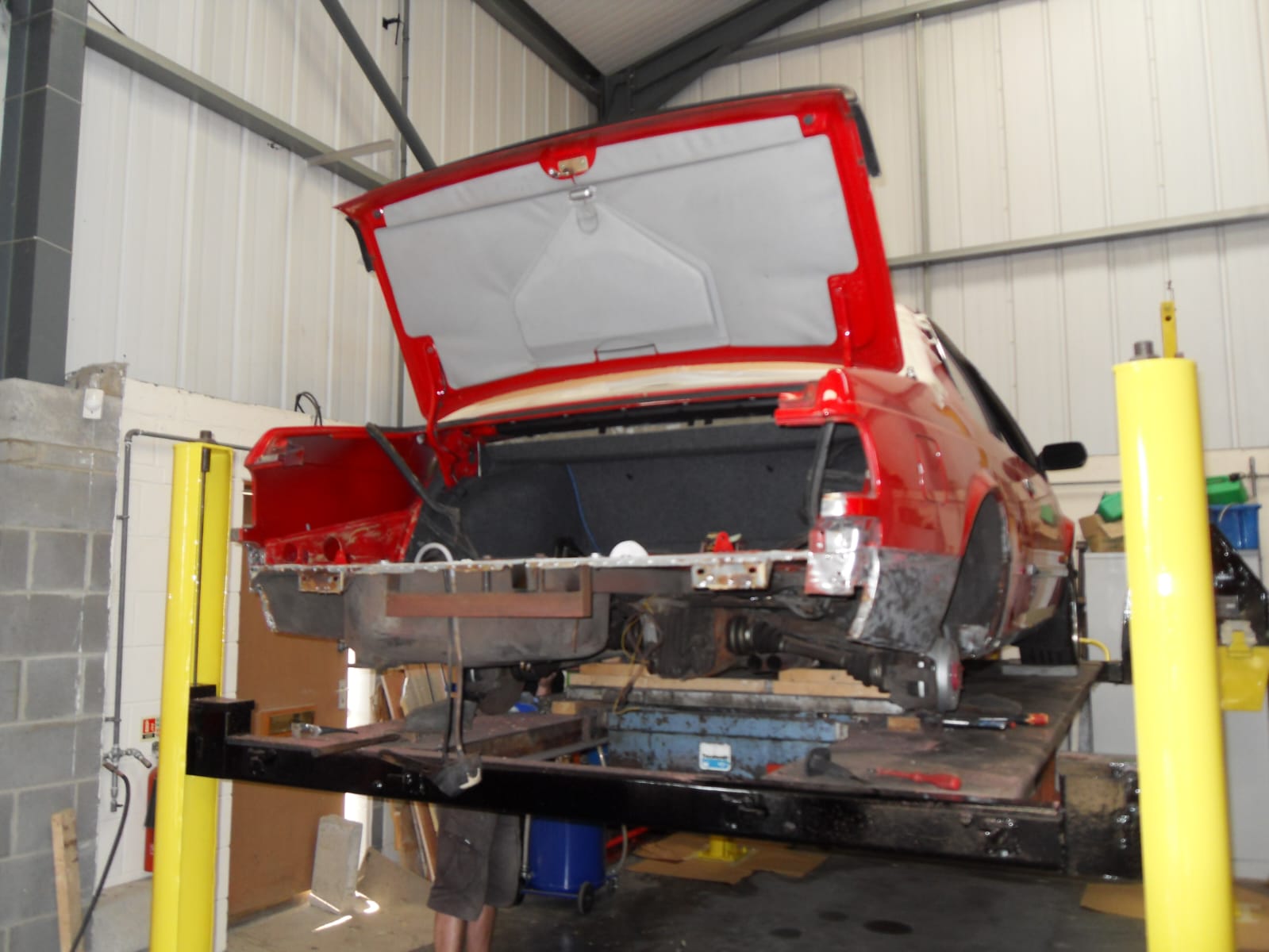 BMW 635CSi rear end repairs