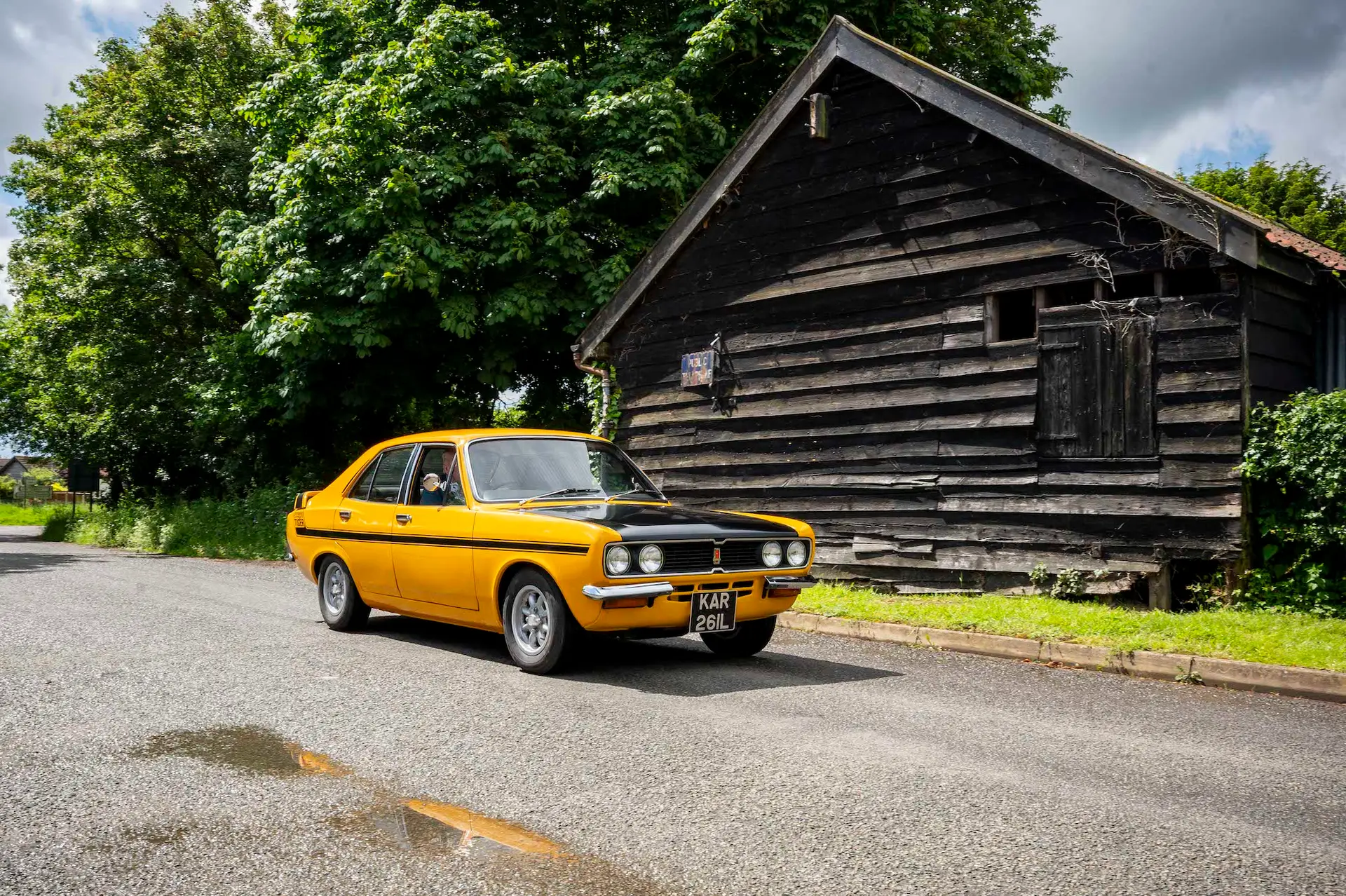 Hillman Avenger Tiger Sundance Yellow